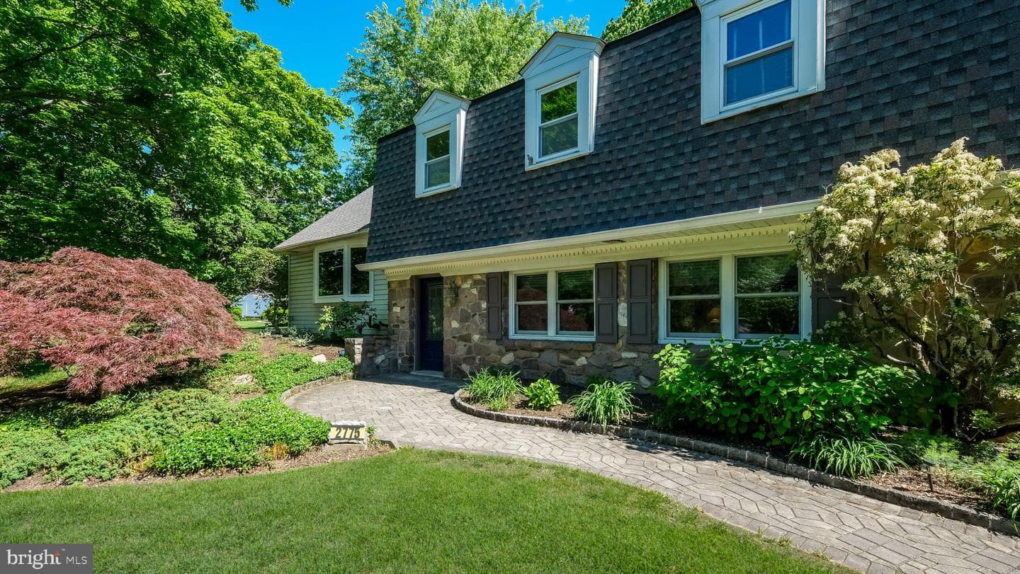 2775 Red Gate Drive photo 2