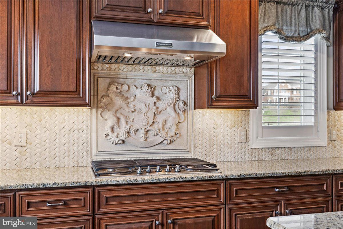 1039 Azlen Lane photo 23