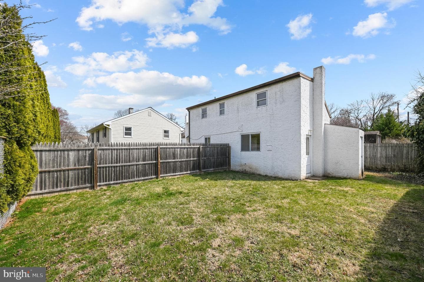 320 Elm Street #a & B photo 17