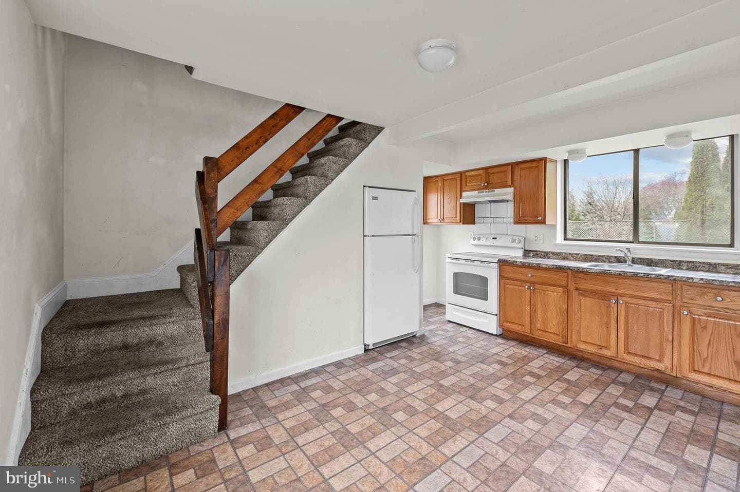 320 Elm Street #a & B photo 20