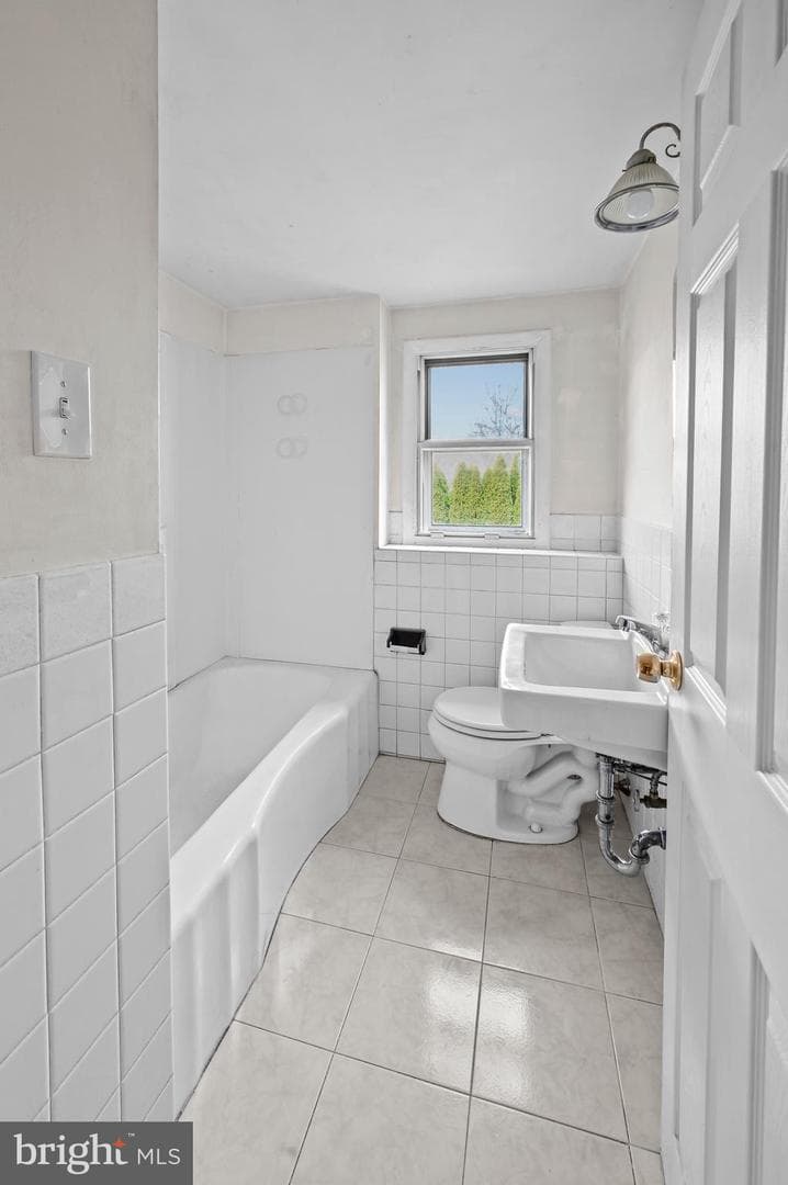 320 Elm Street #a & B photo 26