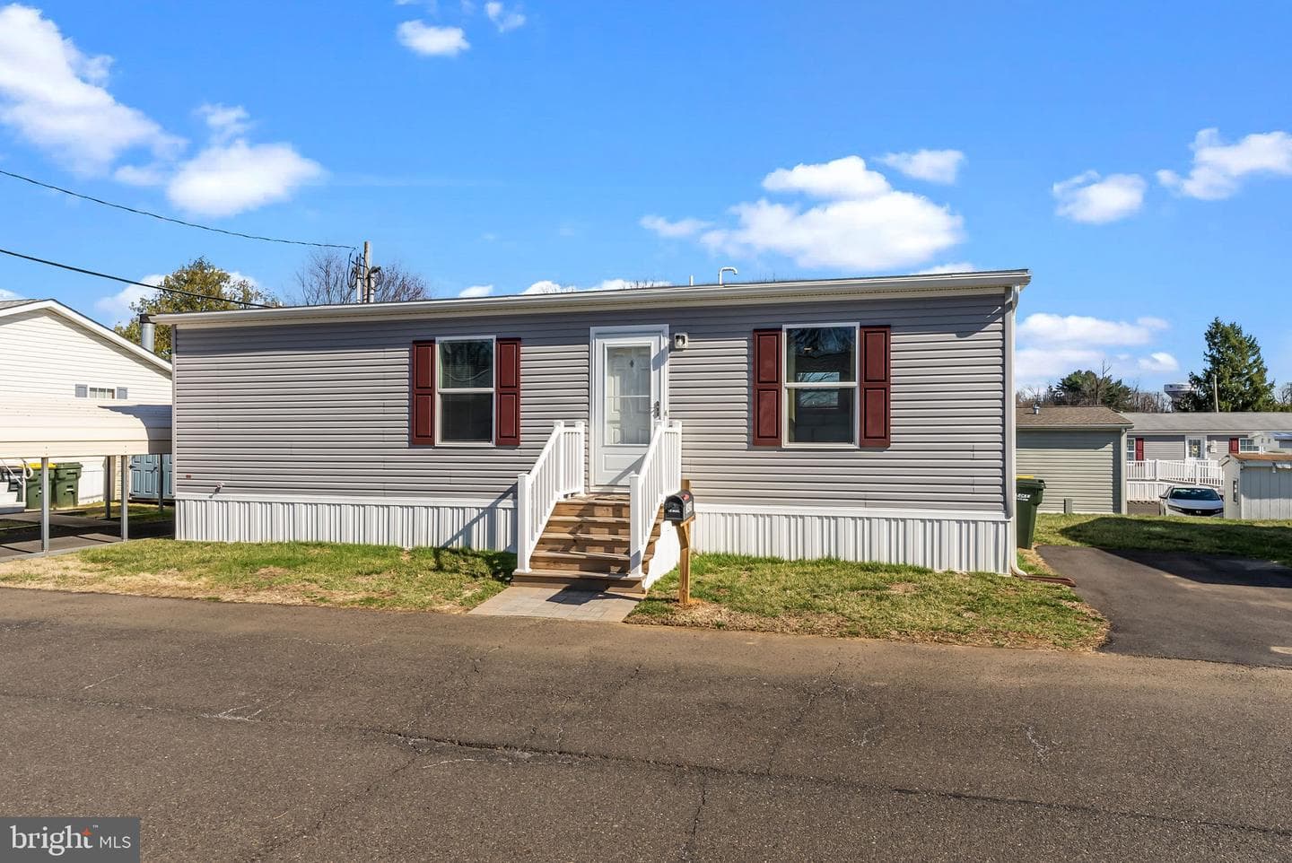 3429 Azalea Ave photo 2