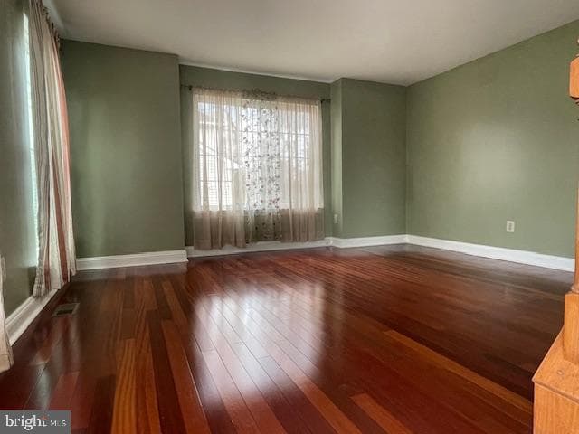 2983 Columbia Drive photo 2