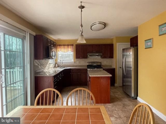 2983 Columbia Drive photo 5