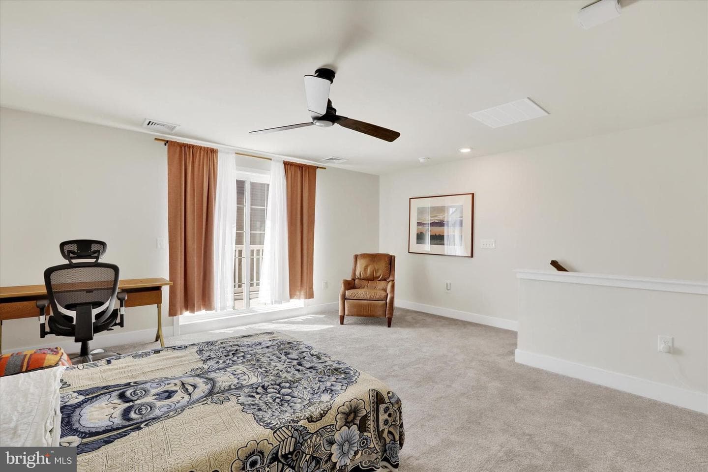 122 Easton Street photo 21