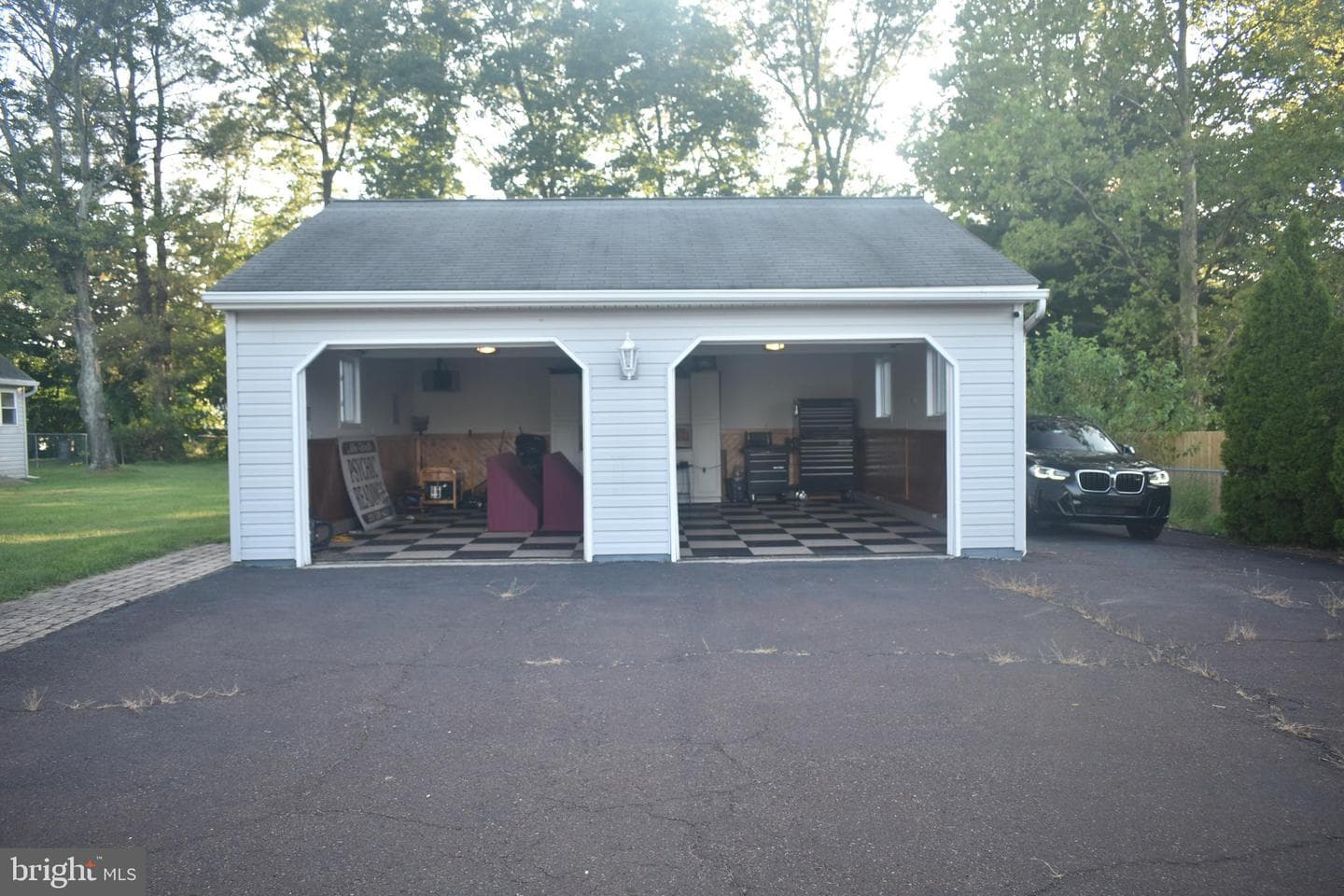 940 S West End Boulevard photo 10