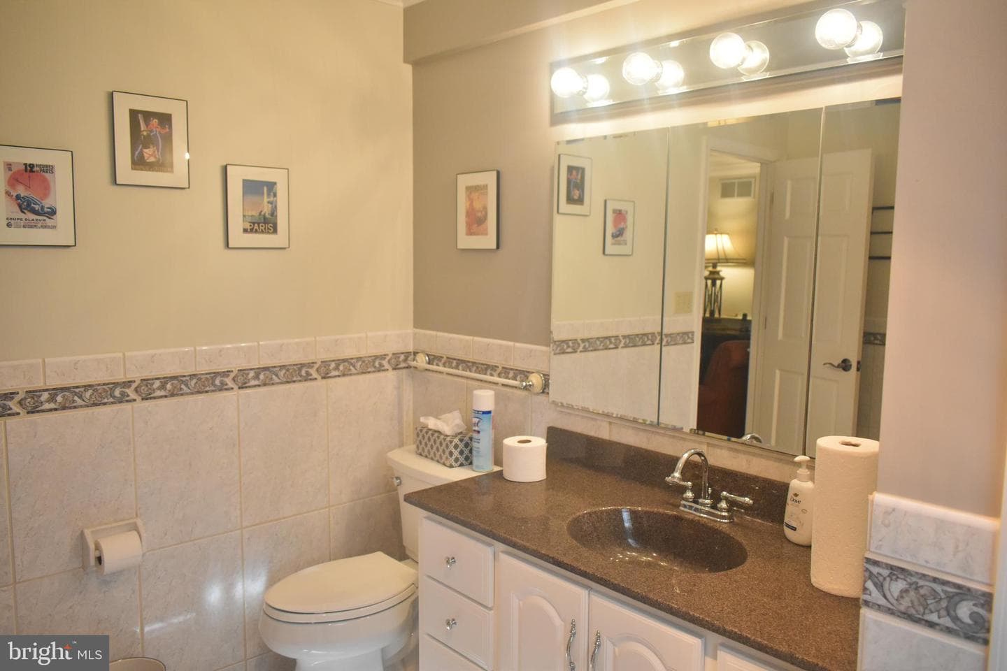 940 S West End Boulevard photo 18