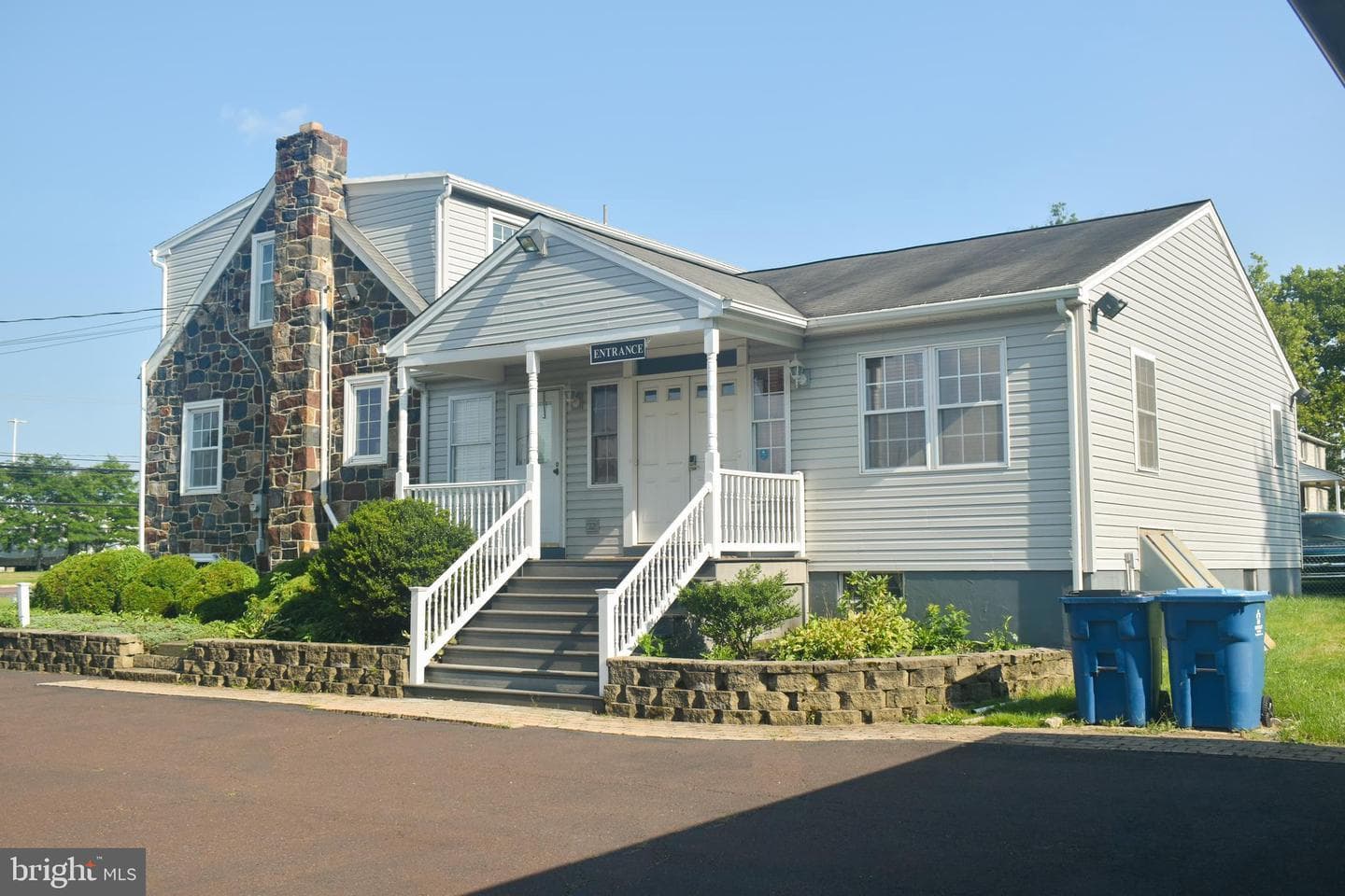 940 S West End Boulevard photo 6