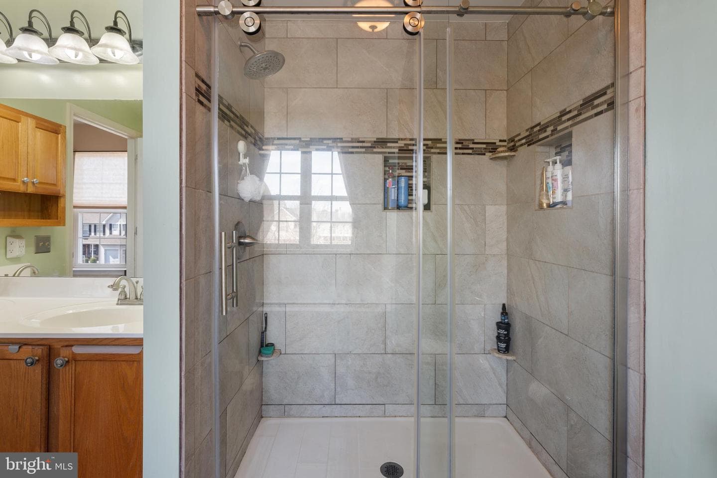 1179 Spring Meadow Drive photo 22
