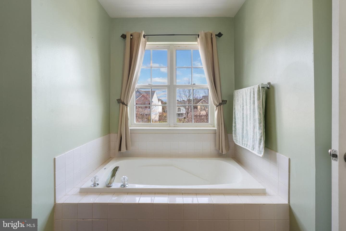 1179 Spring Meadow Drive photo 23
