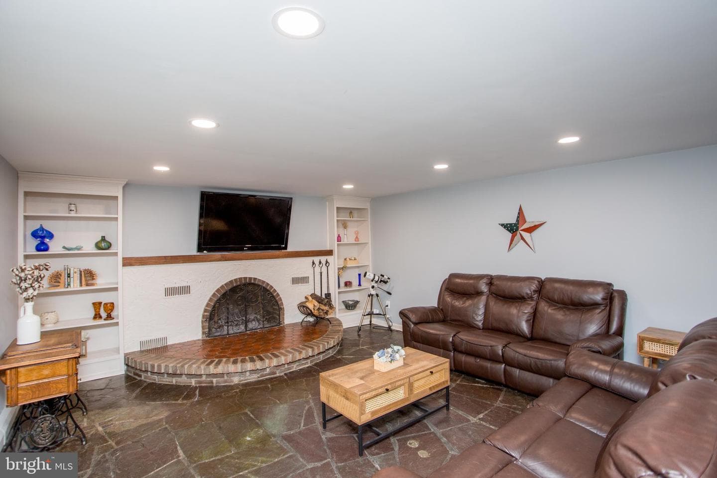 576 Geigel Hill Road photo 5