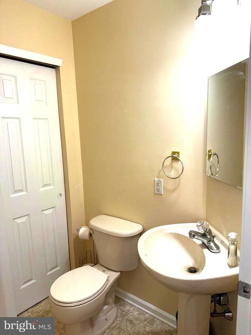 49 Freedom Lane photo 18