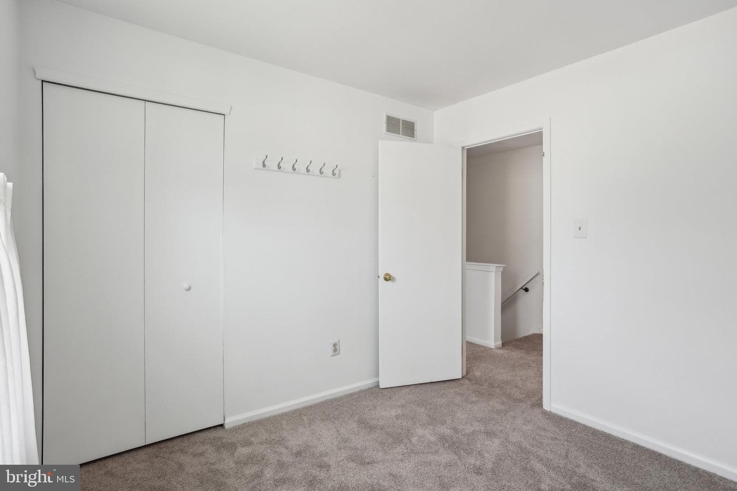254 Burgundy Lane photo 27