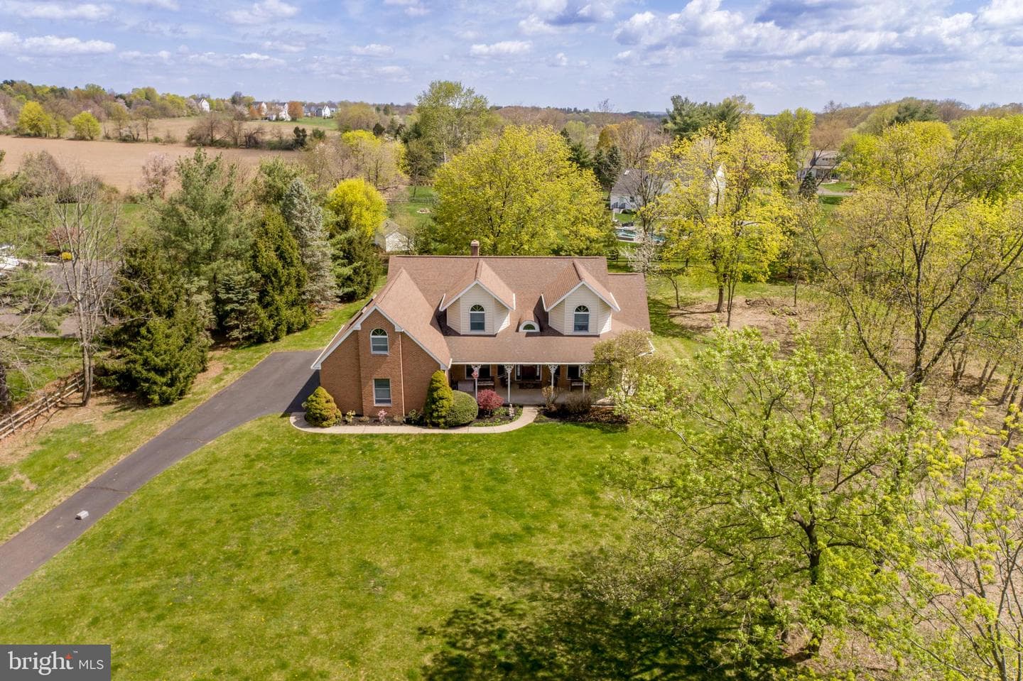 871 Myers Road photo 3