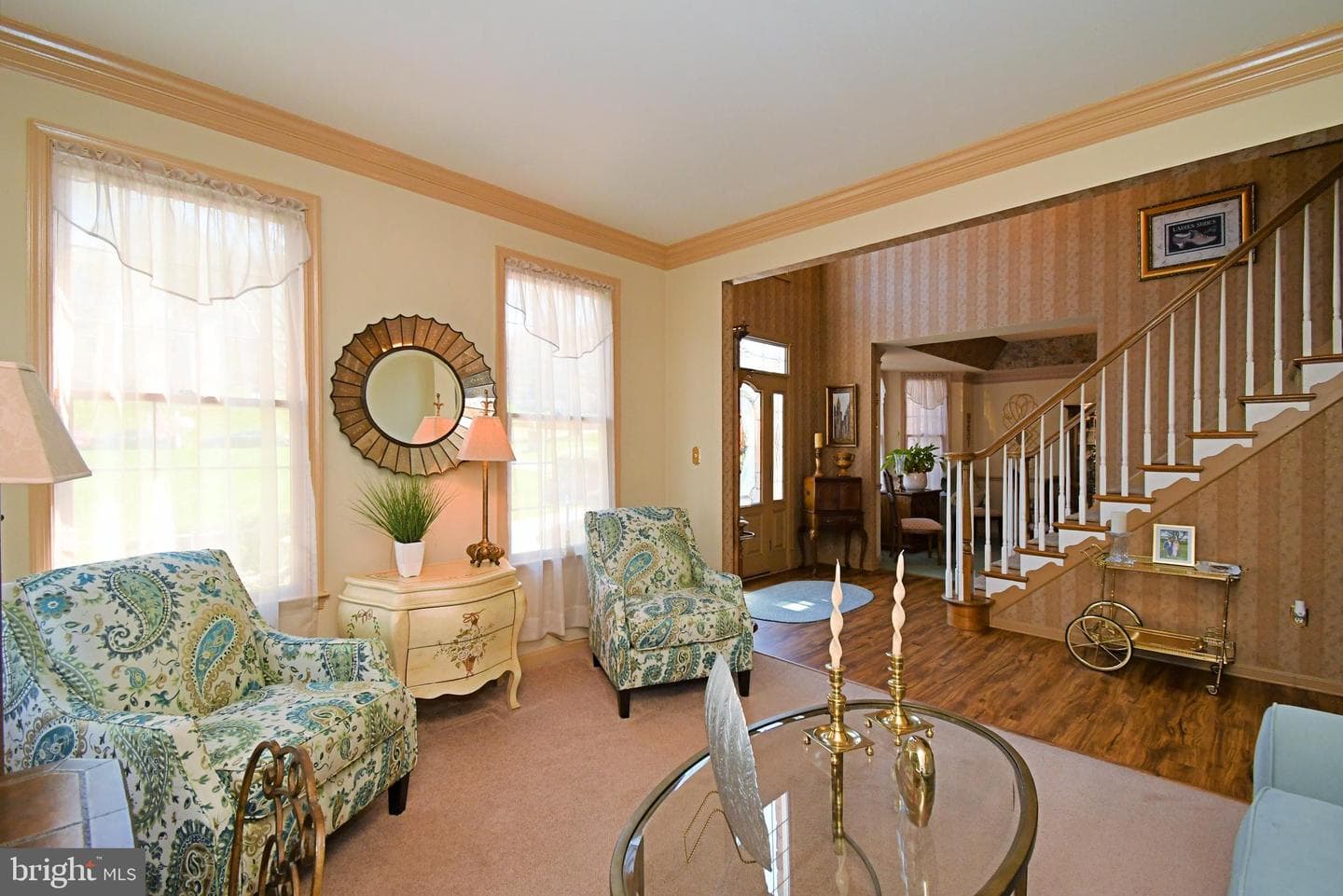 38 W Bellwood Drive photo 10