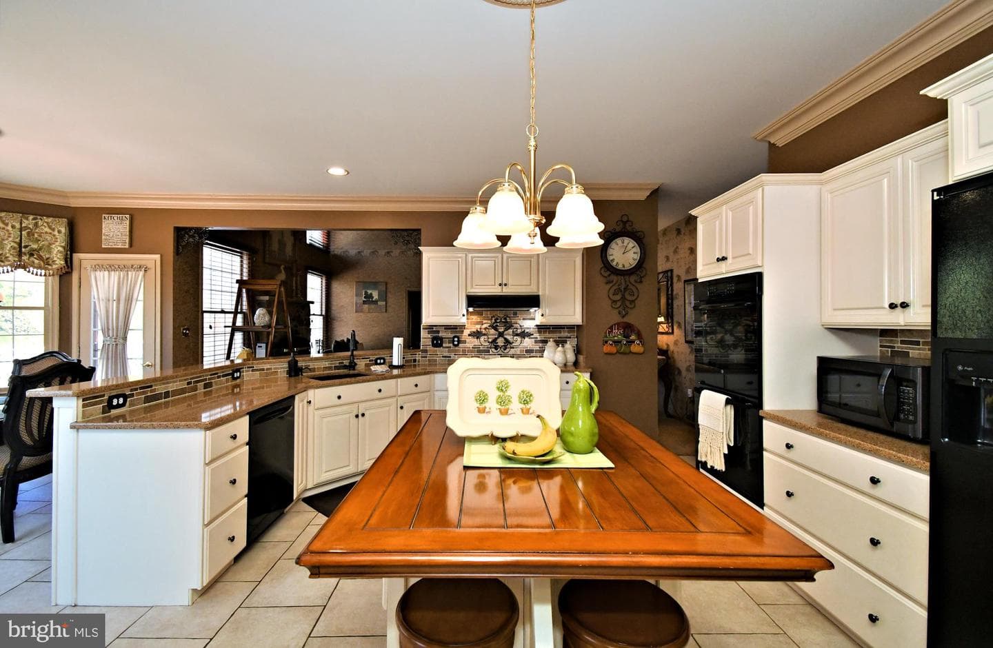 38 W Bellwood Drive photo 18