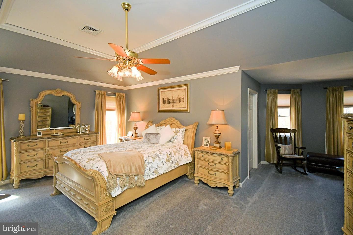 38 W Bellwood Drive photo 33