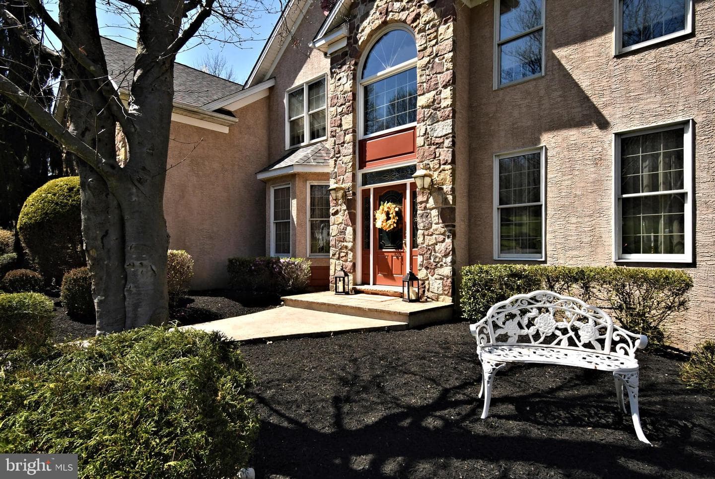 38 W Bellwood Drive photo 5