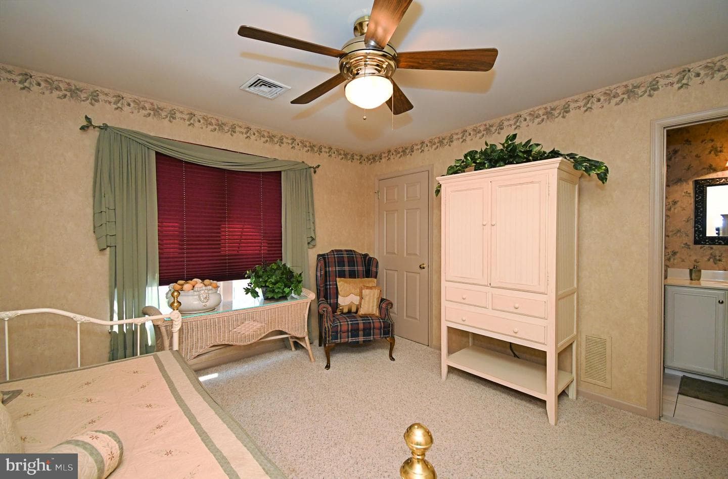 38 W Bellwood Drive photo 50