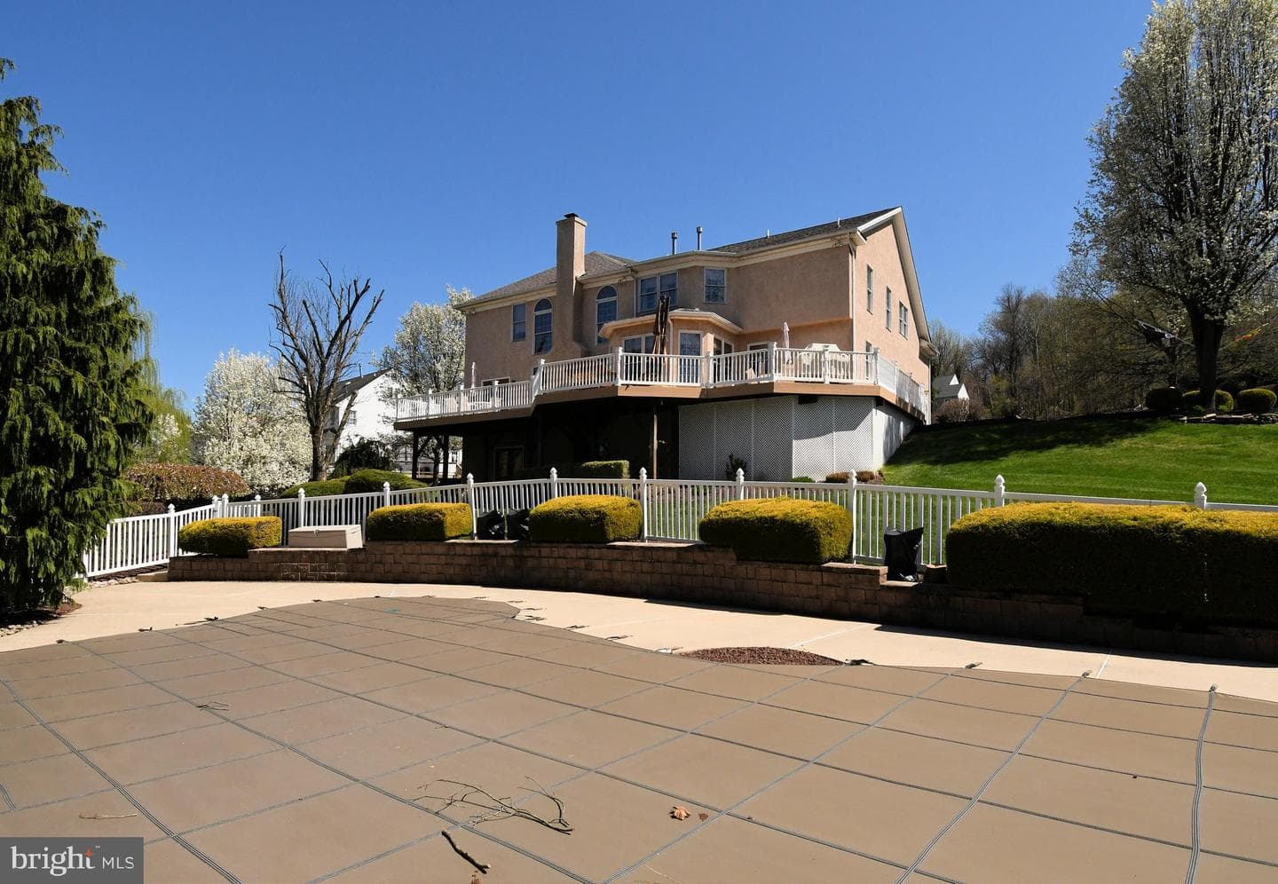 38 W Bellwood Drive photo 68