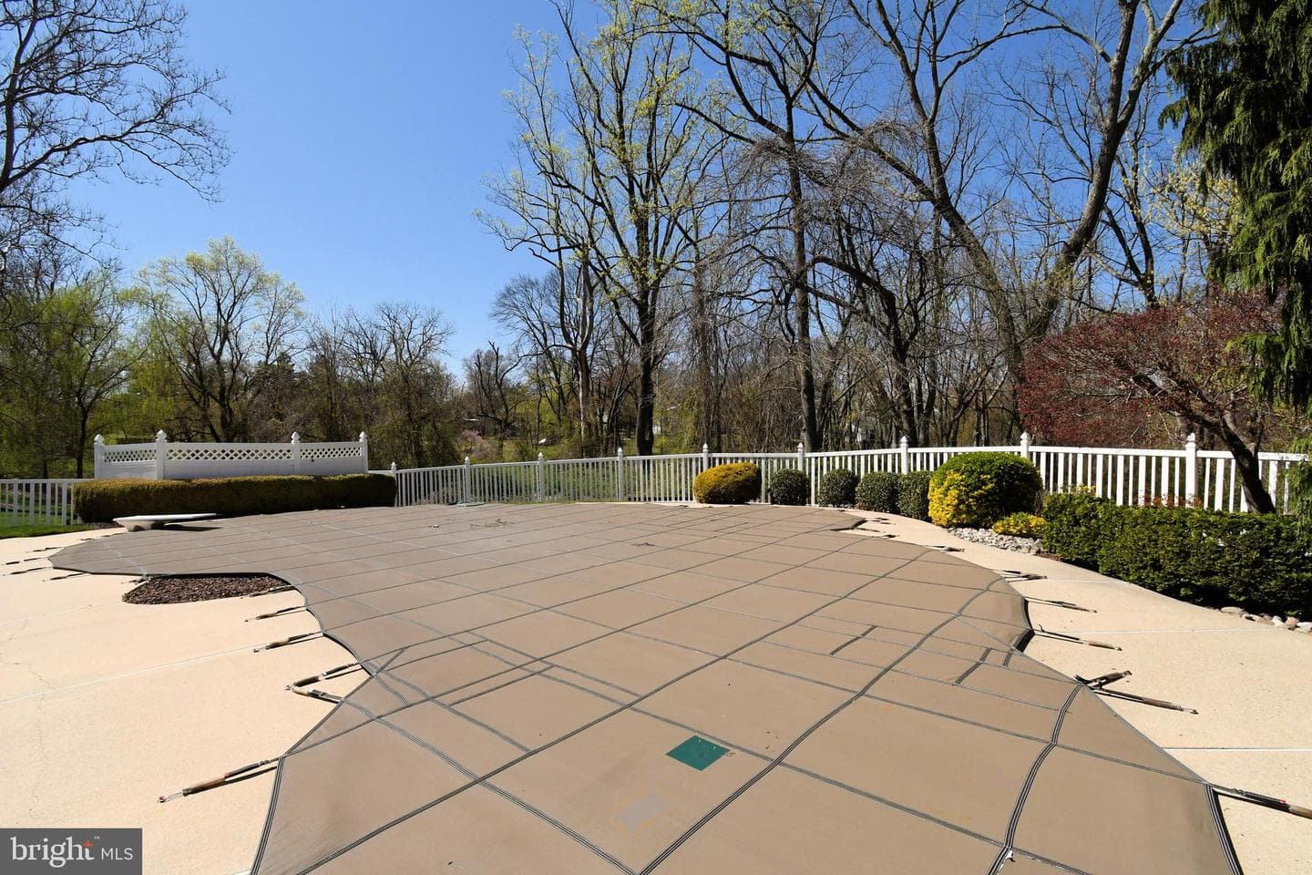 38 W Bellwood Drive photo 69