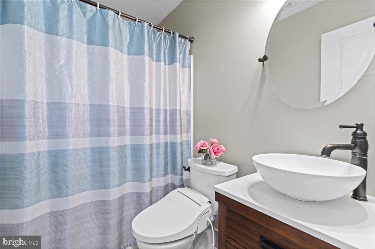 16 Dorothy Avenue photo 13