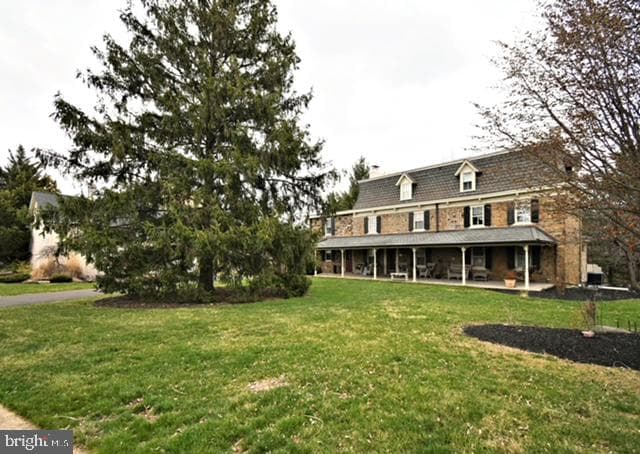 1903 Woodfield Drive photo 2