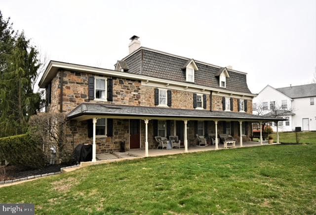 1903 Woodfield Drive photo 4