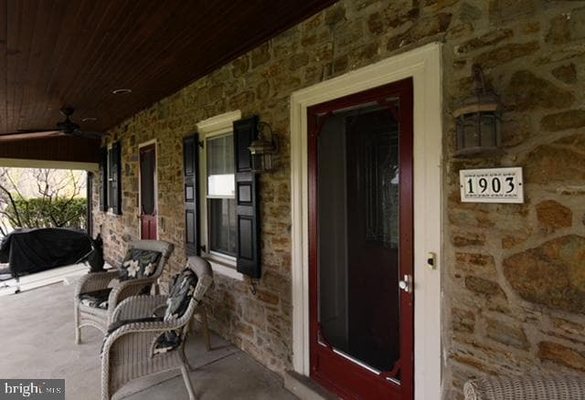 1903 Woodfield Drive photo 7