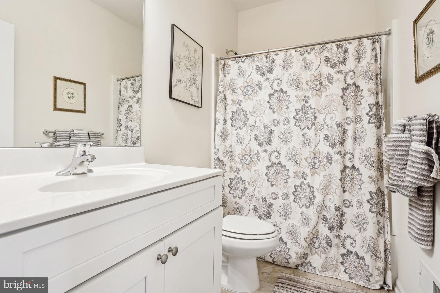 2222 Matts Way photo 21