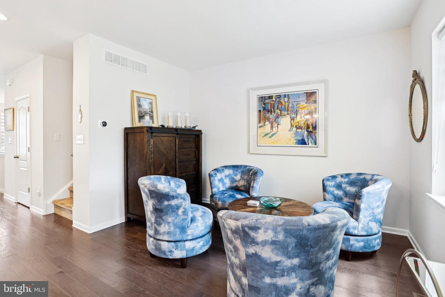 2222 Matts Way photo 9