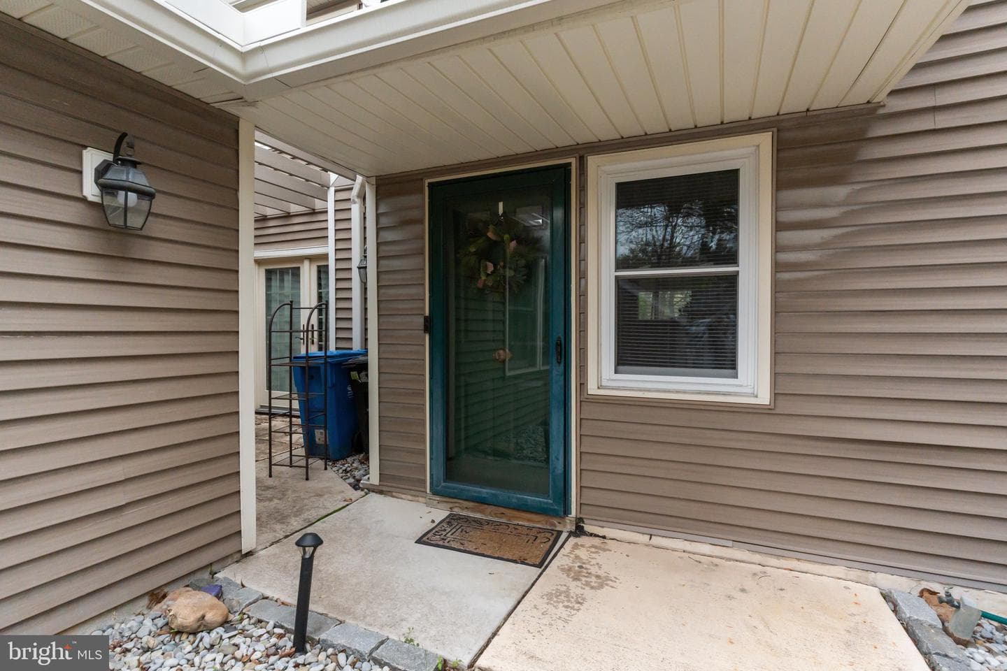 1568 Bud Lane photo 2