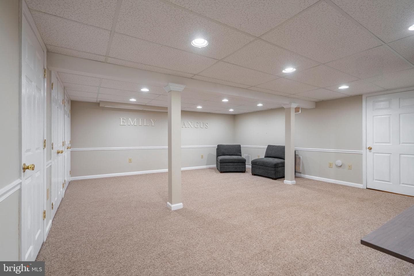 48 Hickory Lane photo 41