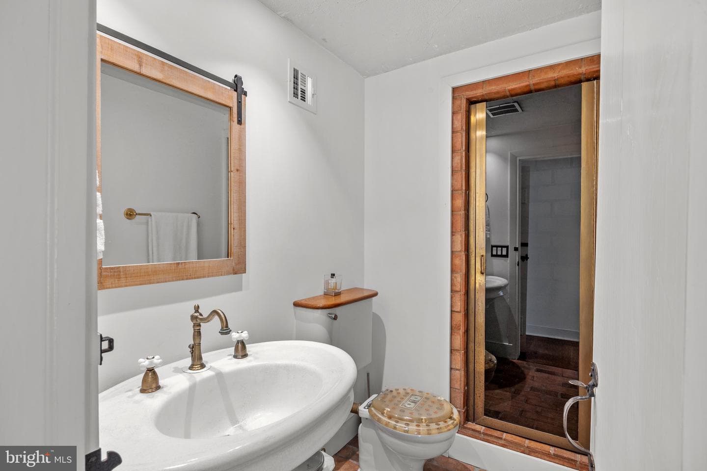 6068 Stoney Hill Road photo 59