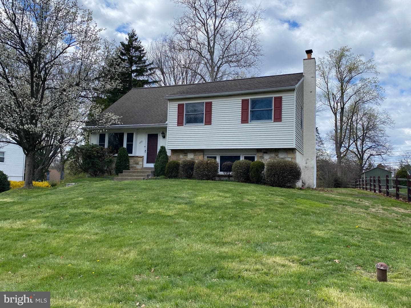 123 Cornwall Drive photo 37
