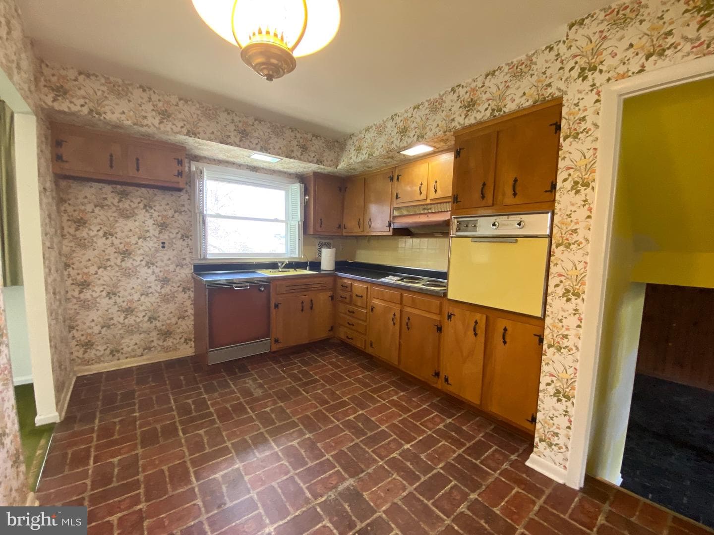 123 Cornwall Drive photo 9