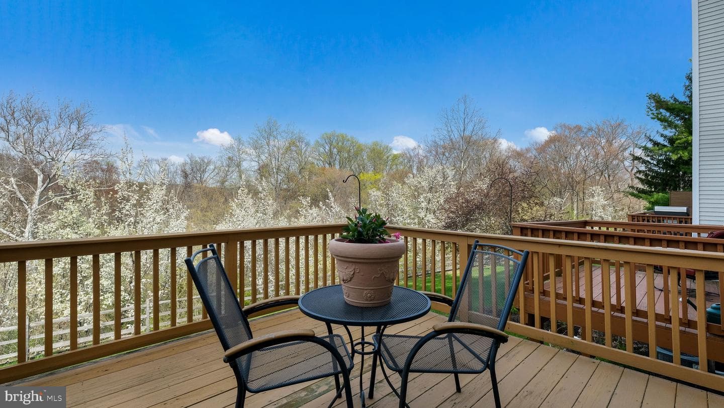 34 Heritage Hills Drive photo 14