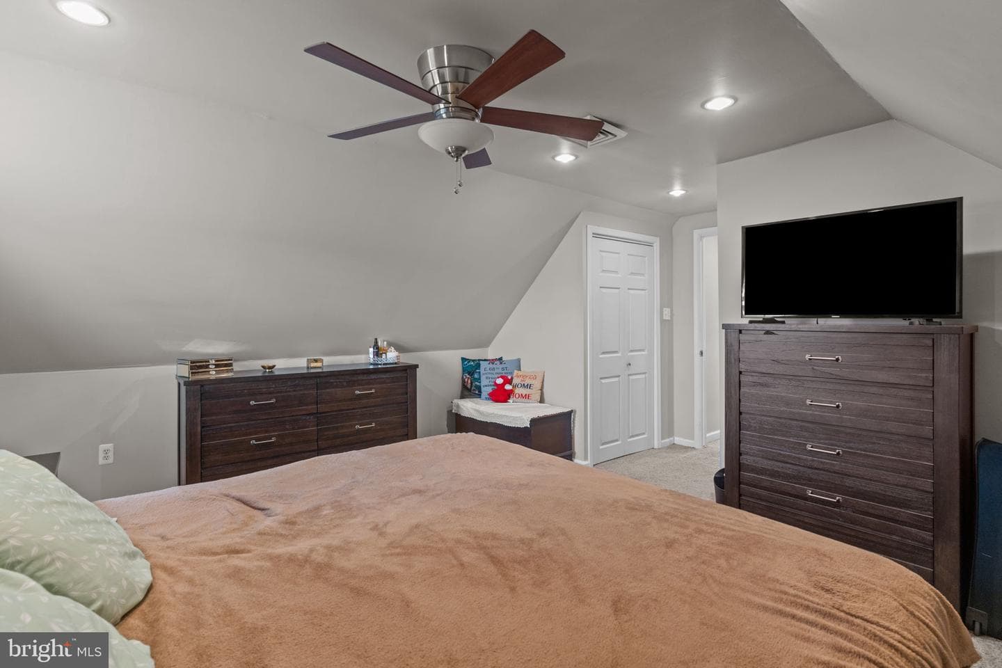 58 Tinder Road photo 15