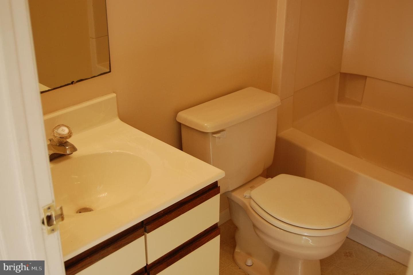 1009 Diamond Drive photo 7