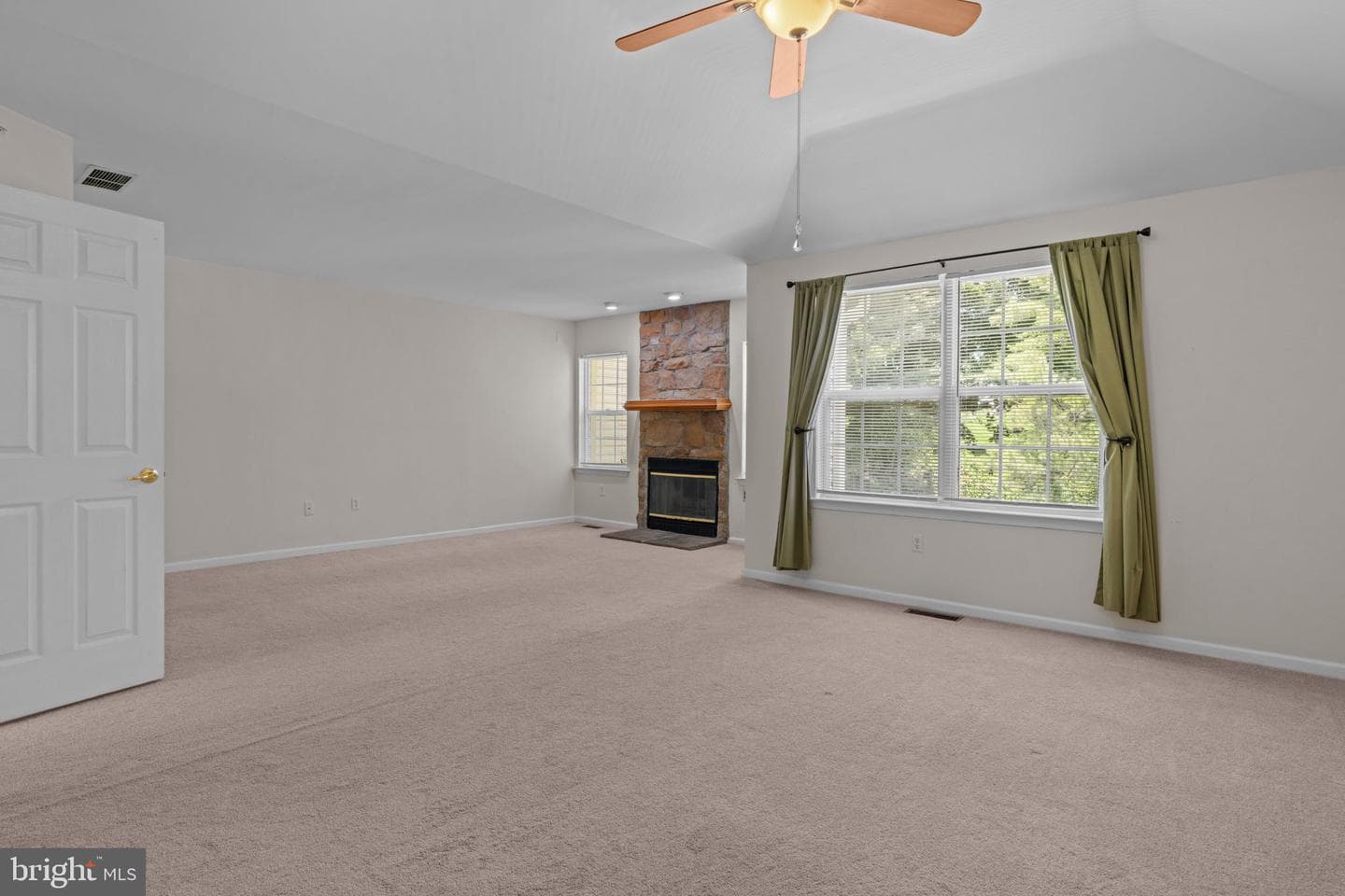 302 Weston Lane #23 photo 17