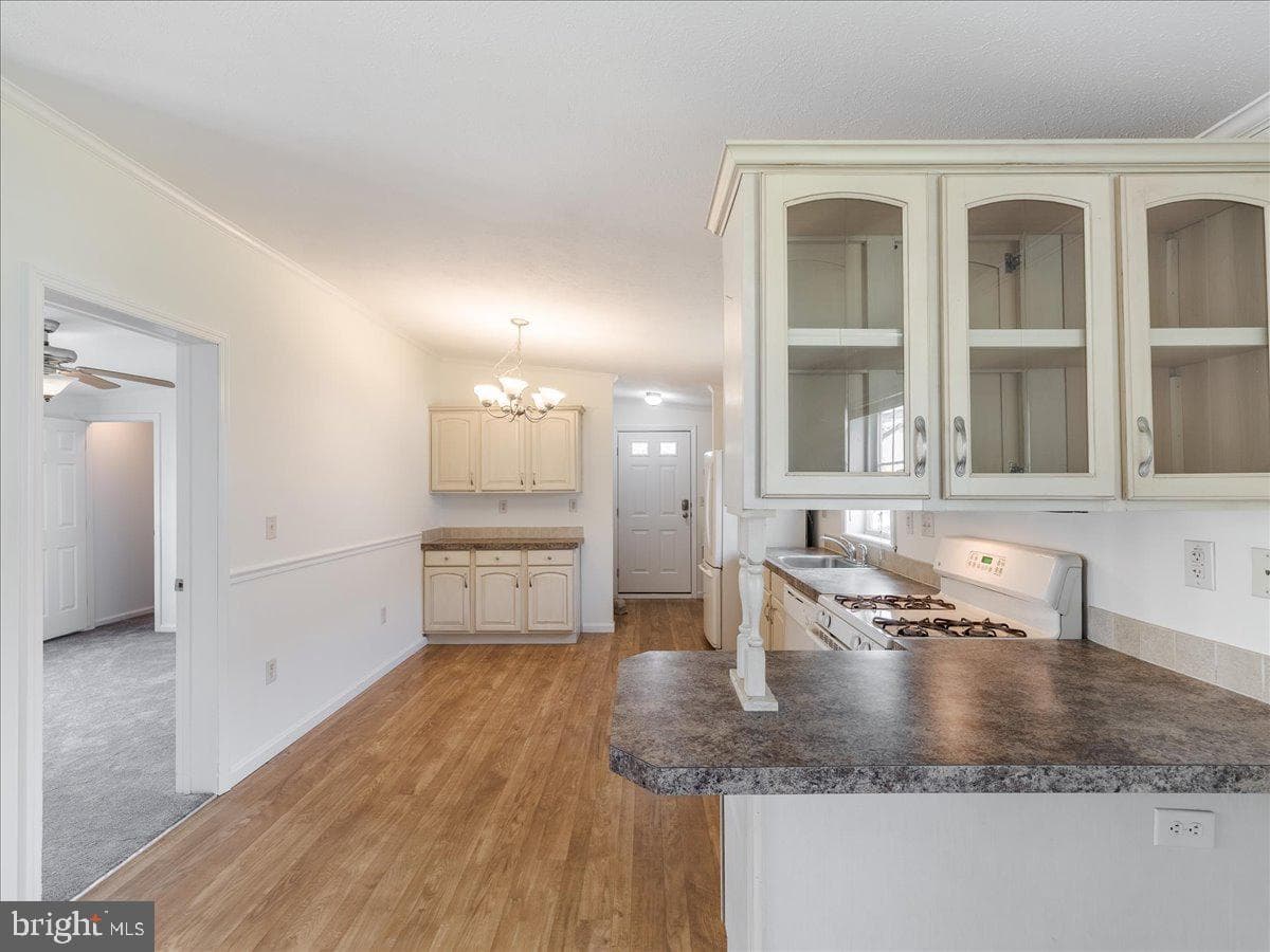 3226 Azalea Avenue photo 13