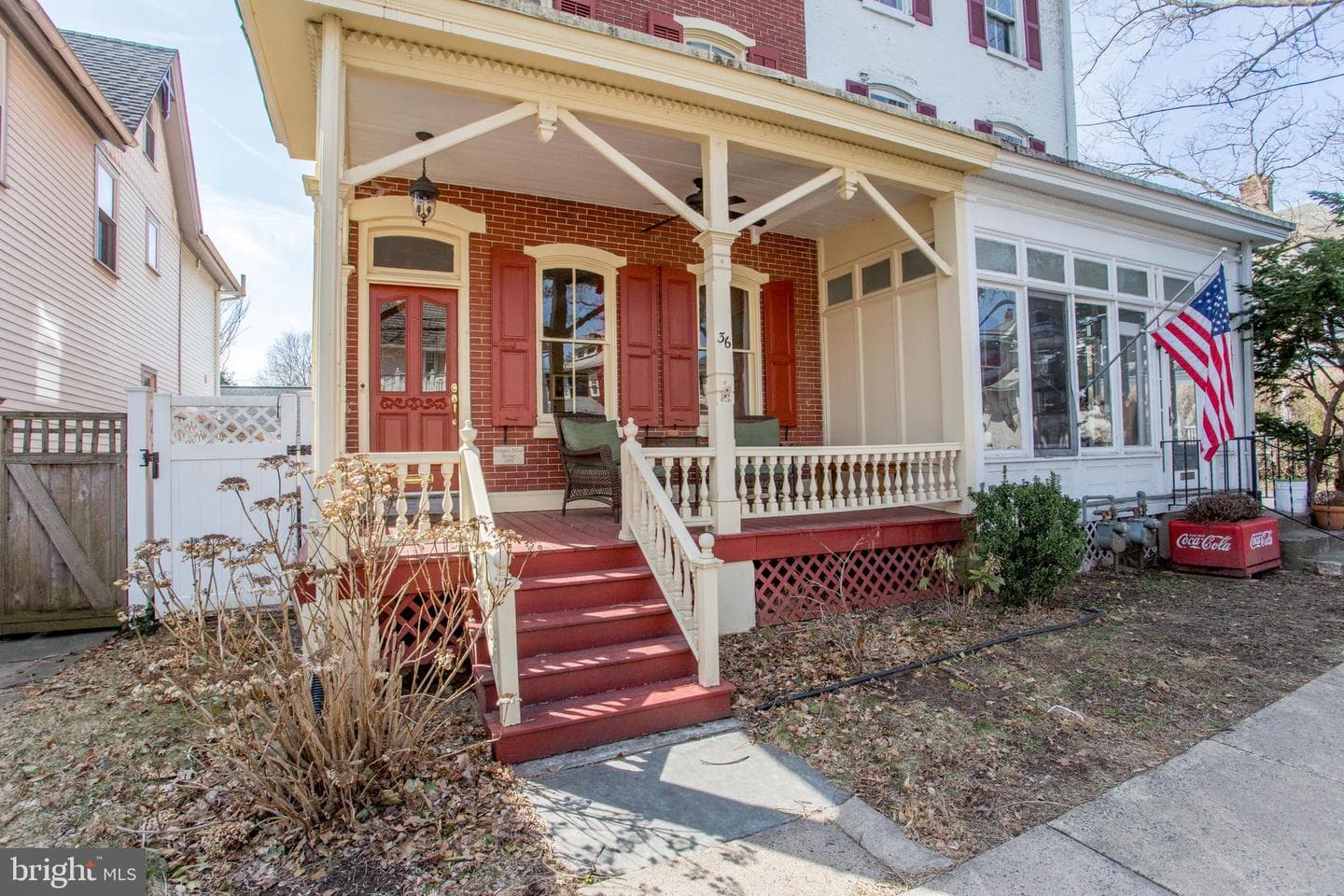36 S Clinton Street photo 3