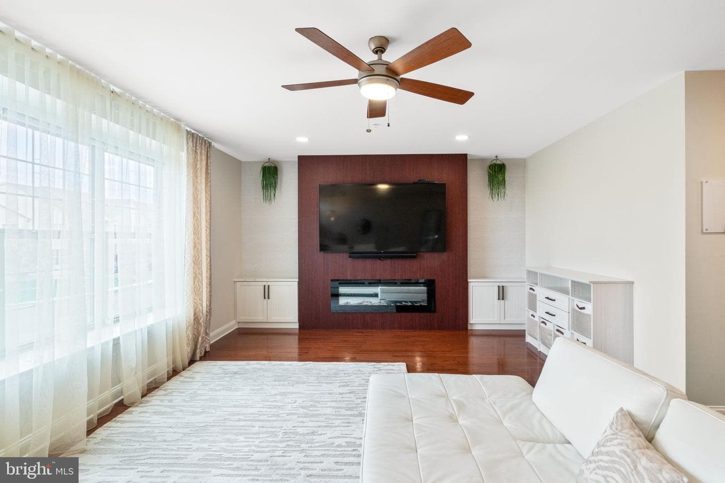 64 Bowman Drive photo 3