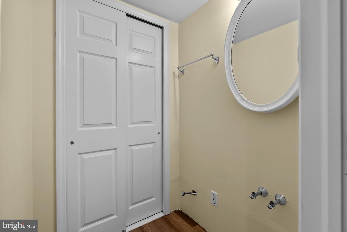343 Fox Hollow Drive photo 31