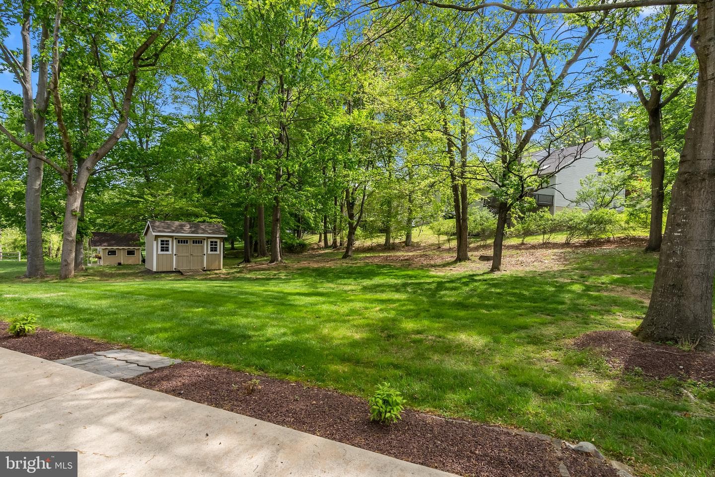 343 Fox Hollow Drive photo 34
