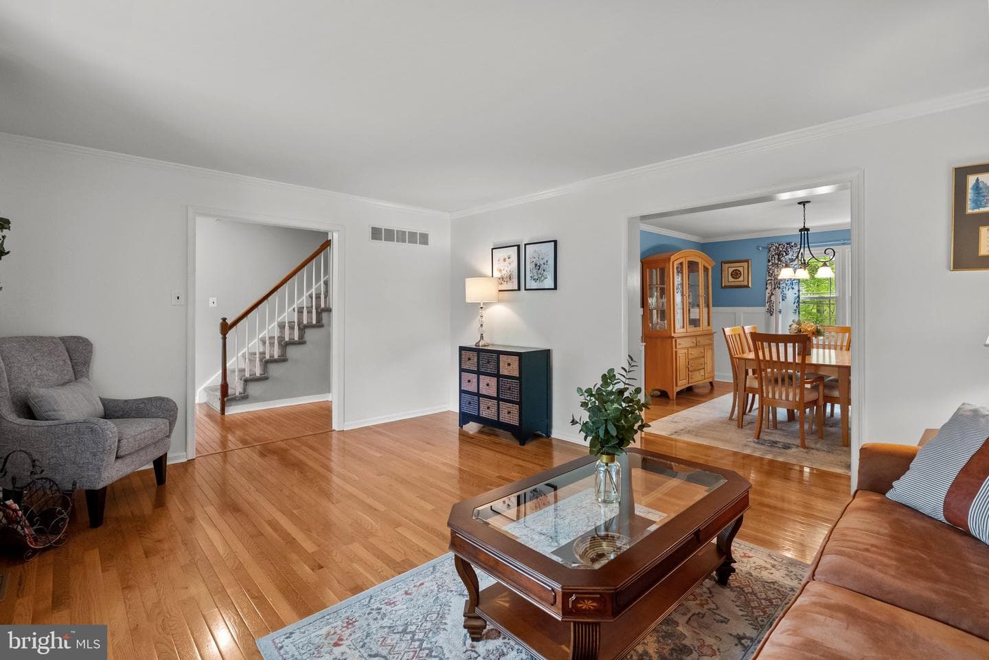 343 Fox Hollow Drive photo 5