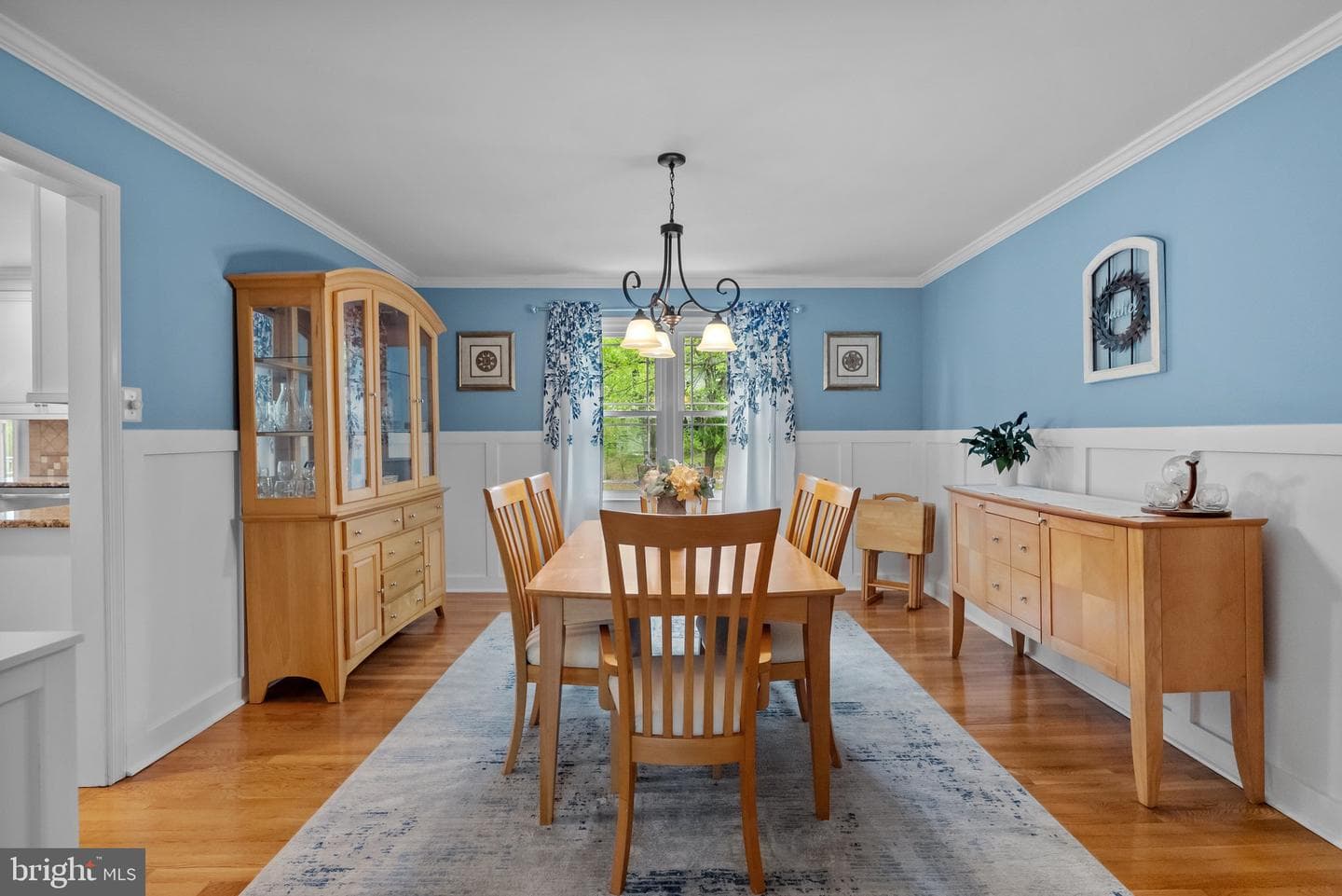 343 Fox Hollow Drive photo 6