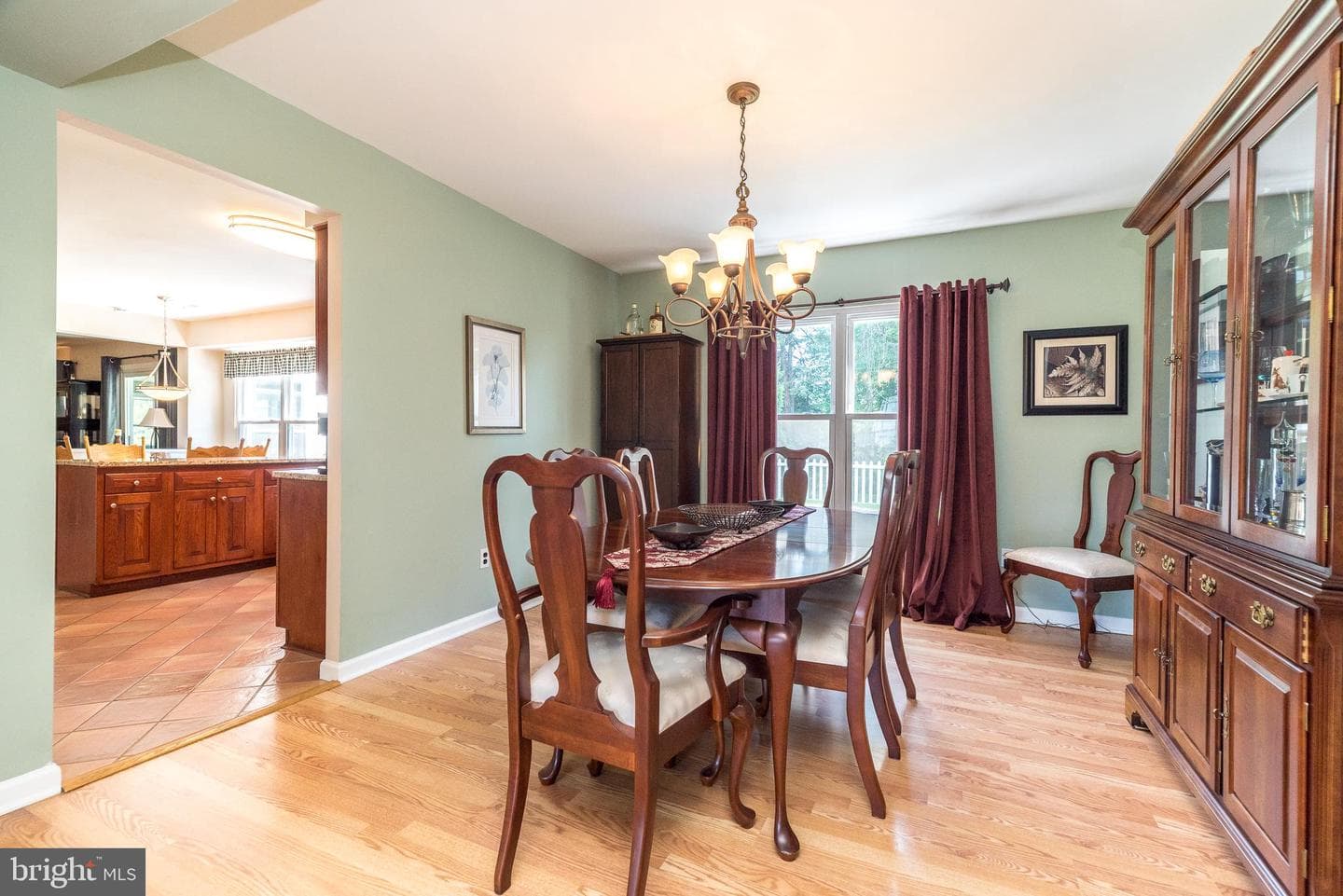 18 Alscot Circle photo 9