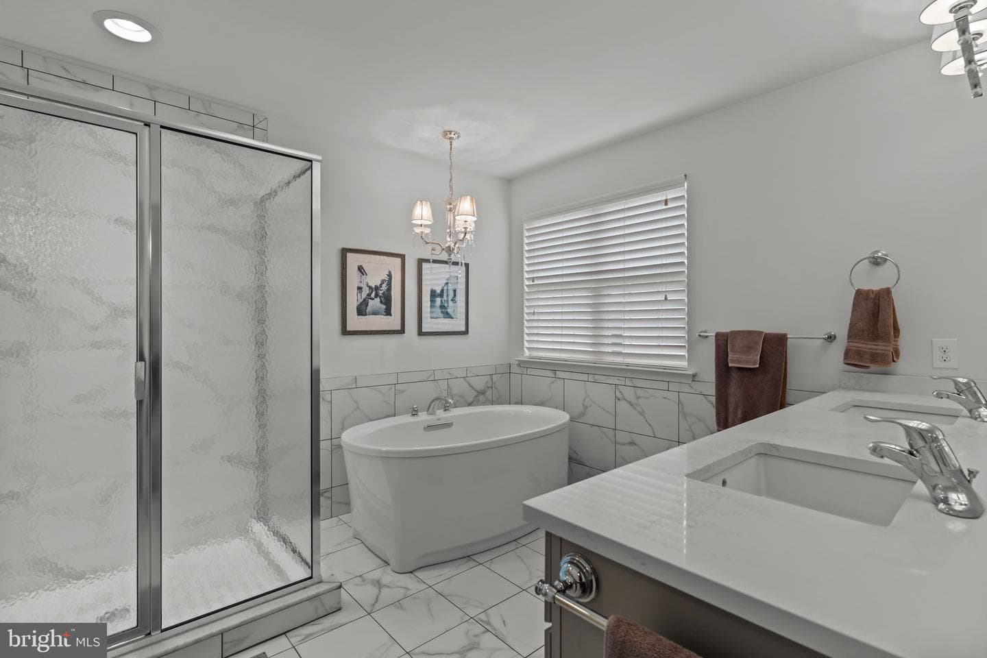400 Hickory Drive photo 25