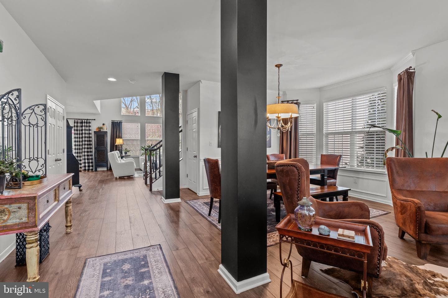 400 Hickory Drive photo 3